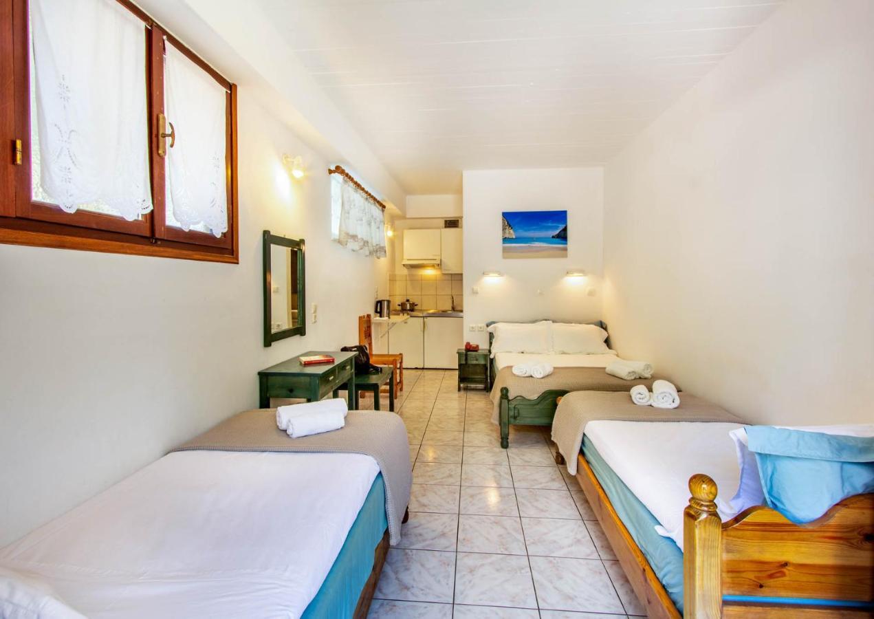 Nefeli Hotel Áyios Nikítas Oda fotoğraf